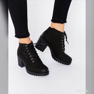 Vagabond lace up bootie EURO 40 US 8.5-9